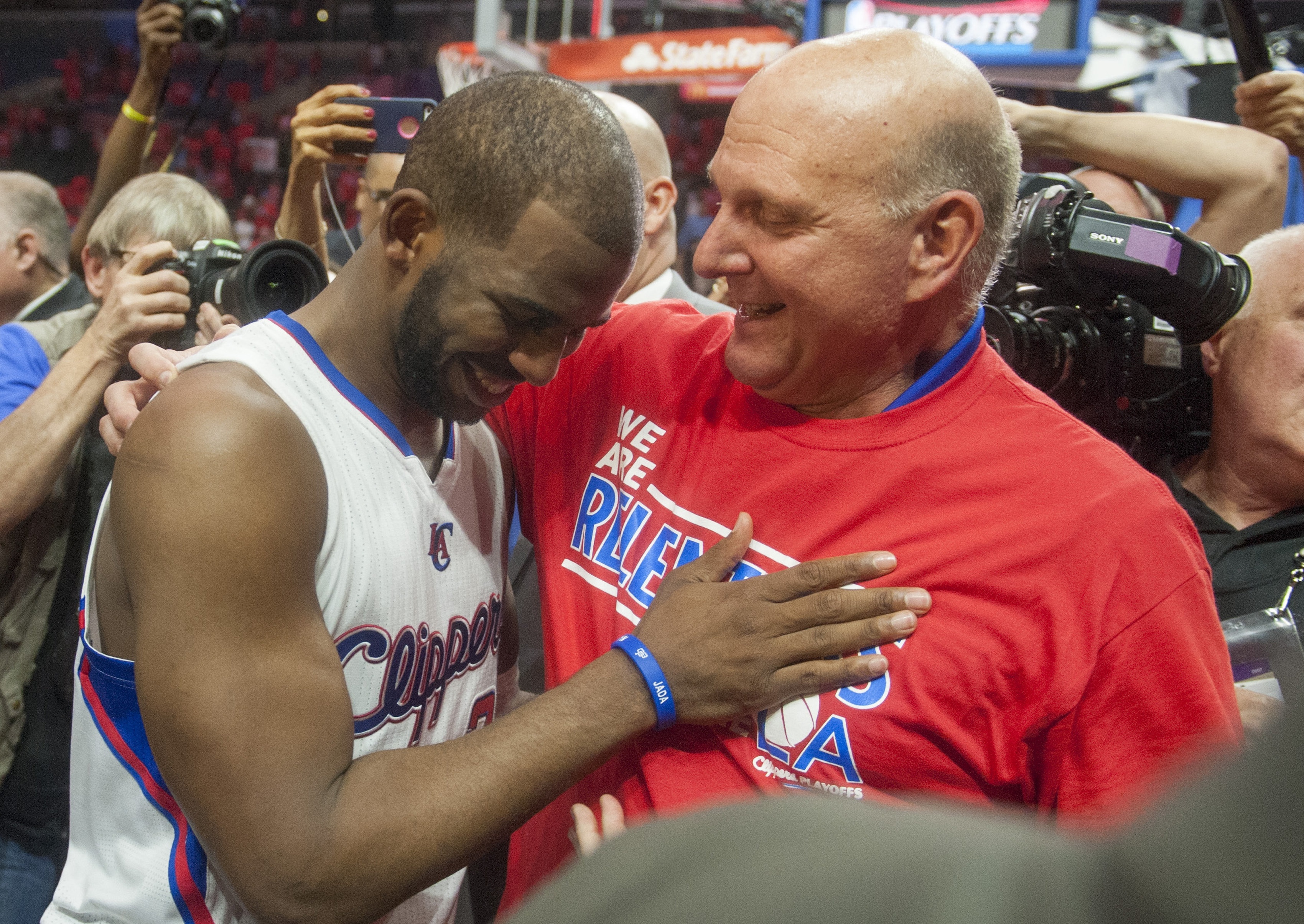 队记：保罗明白自己在快船不会有太多上场时间 但还是决定回归